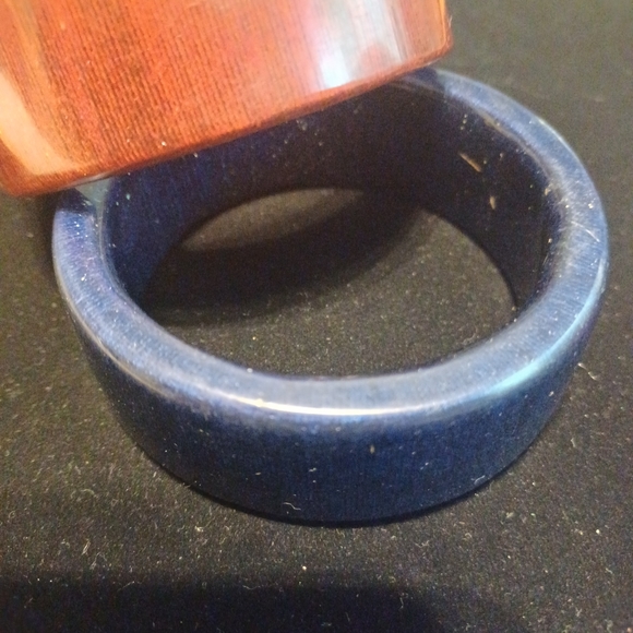 Lot of 8 Vintage to Now Bangle Bracelets - Picture 3 of 5